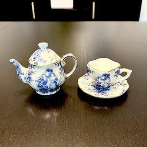 Vintage Miniature porcelain Teapot & Cup & Saucer Set